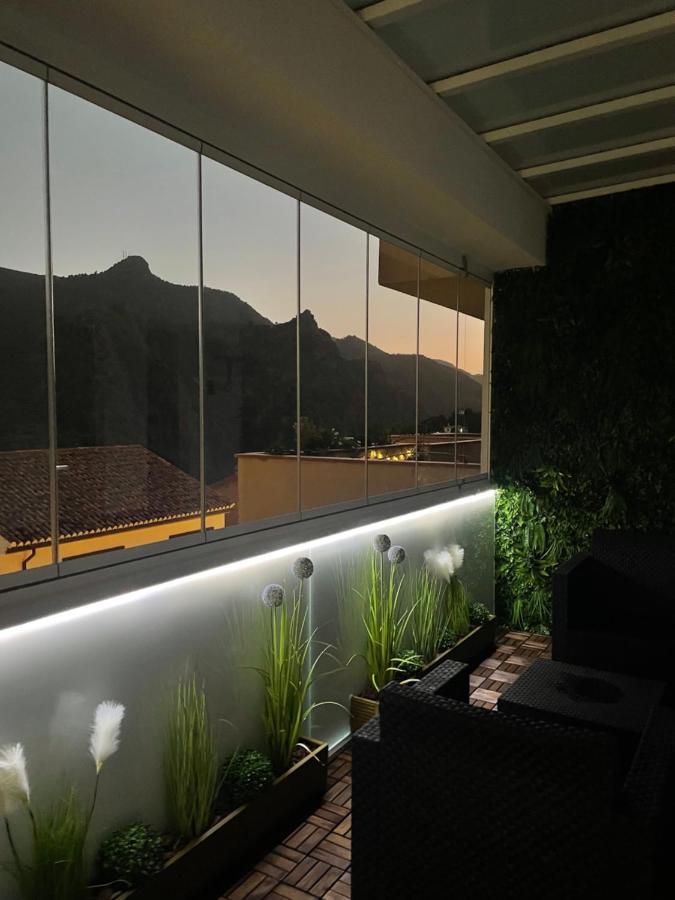 Apartamento Isabella suite Guejar Sierra Esterno foto